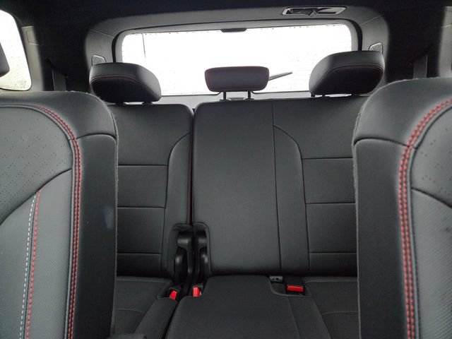 Used 2024 Chevrolet Traverse RS w/ LPO, Floor Liner Package AWD/4WD image 59