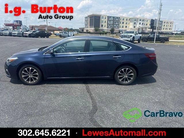 Used 2016 Toyota Avalon XLE Premium FWD image 6
