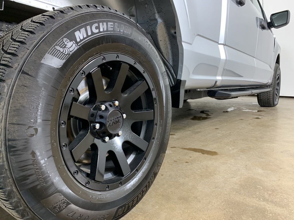 Used 2022 Ford F150 XLT image 9