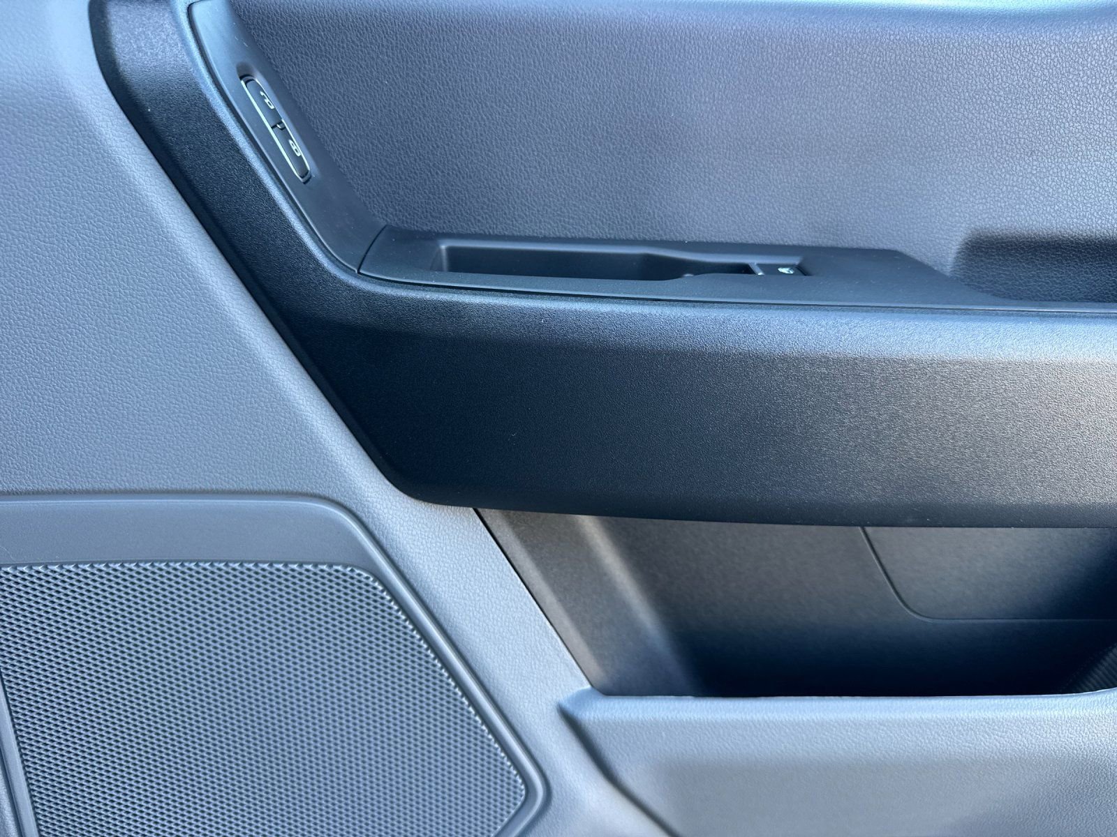 New 2026 Ford F250 XL w/ XL Off-Road Package image 17