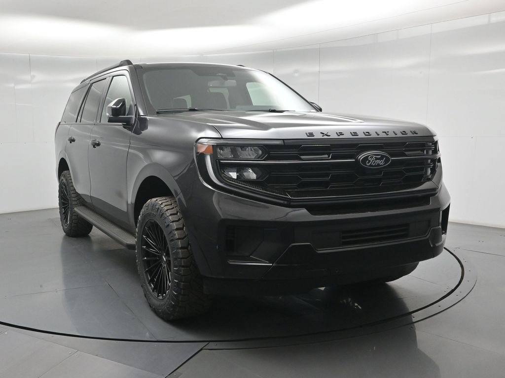 New 2026 Ford Expedition Platinum w/ Stealth Appearance Package AWD/4WD image 22