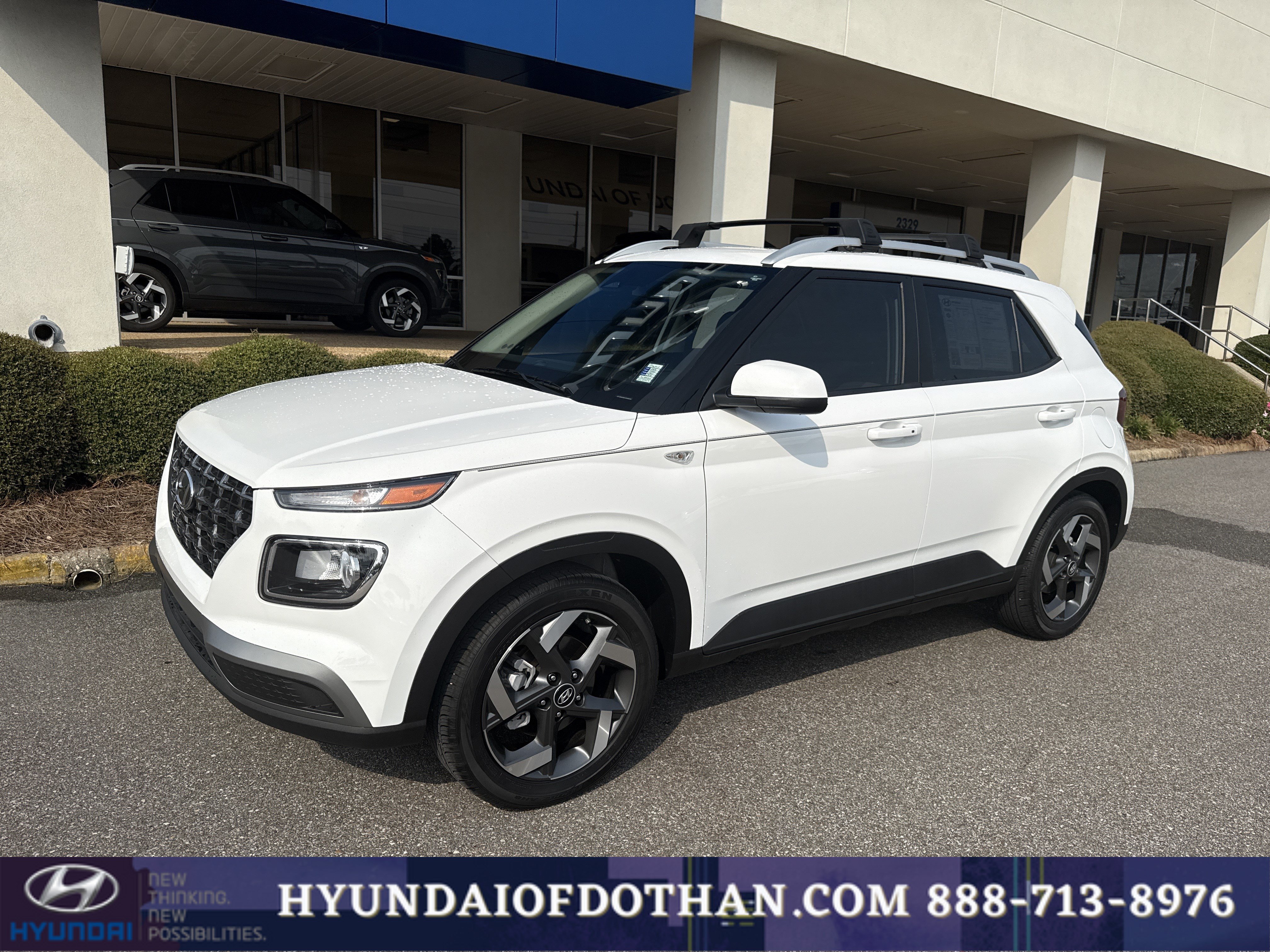 Certified 2025 Hyundai Venue SEL FWD video 1