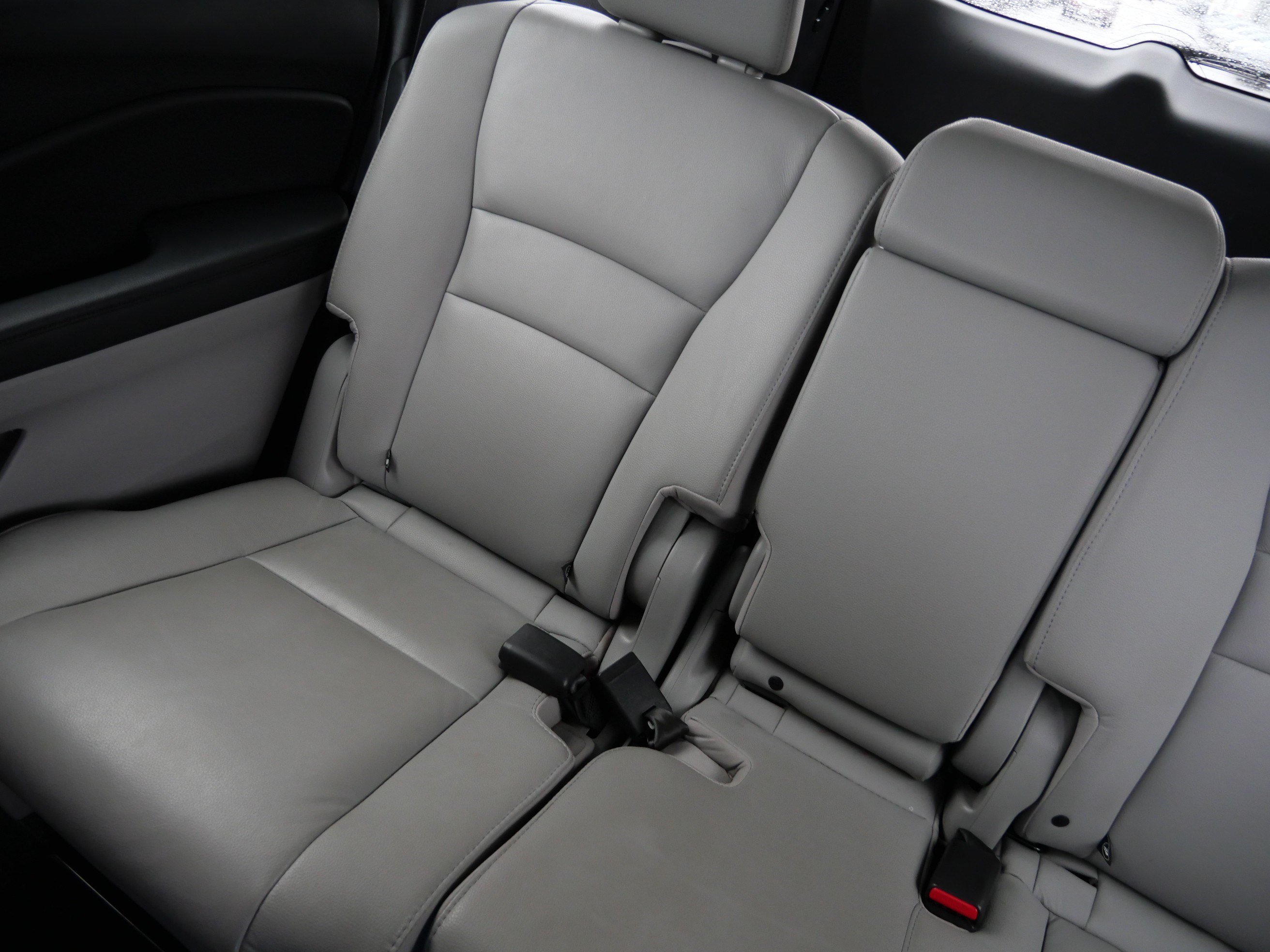 Used 2022 Honda Pilot Touring image 12
