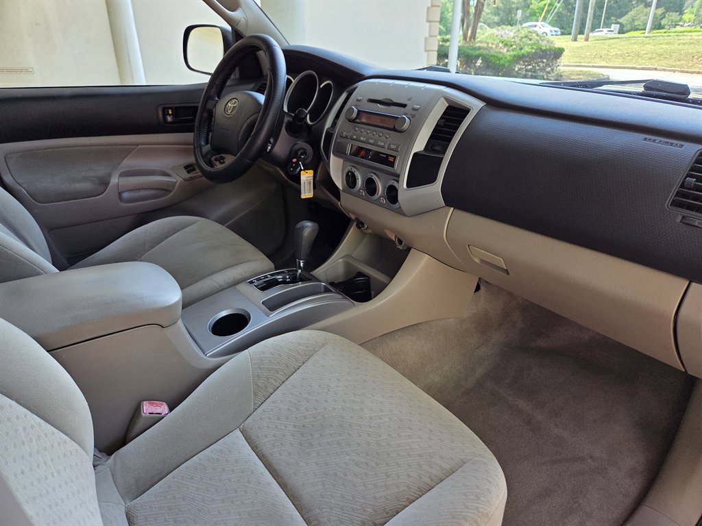 Used 2008 Toyota Tacoma PreRunner RWD image 33