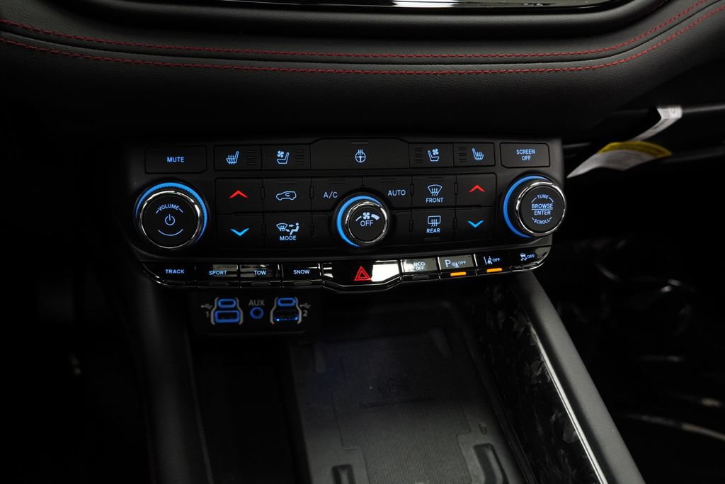 Certified 2024 Dodge Durango R/T AWD/4WD image 38