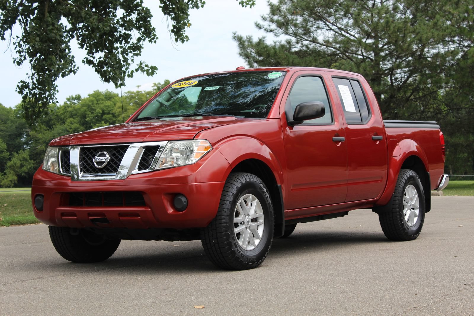 Used 2018 Nissan Frontier SV AWD/4WD image 3