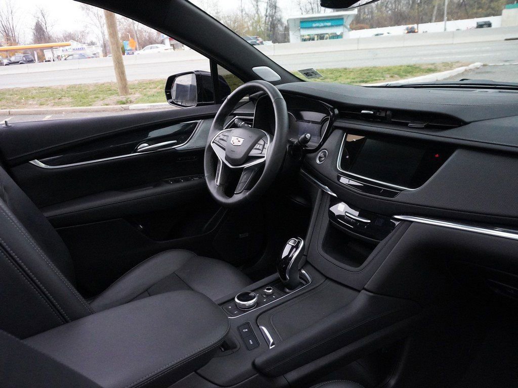 Used 2024 Cadillac XT5 Premium Luxury AWD/4WD image 33
