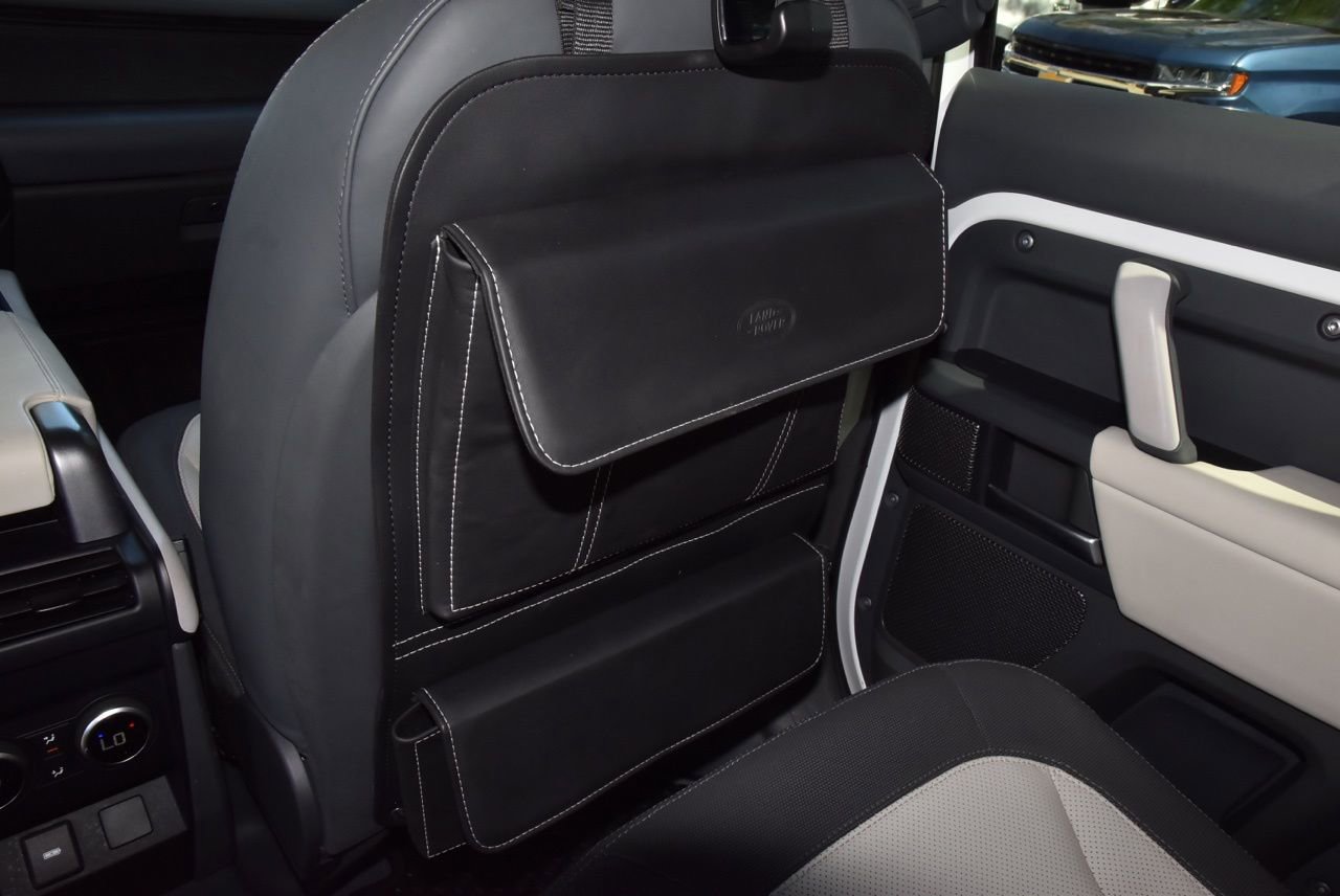 Used 2023 Land Rover Defender 110 X-Dynamic SE image 18