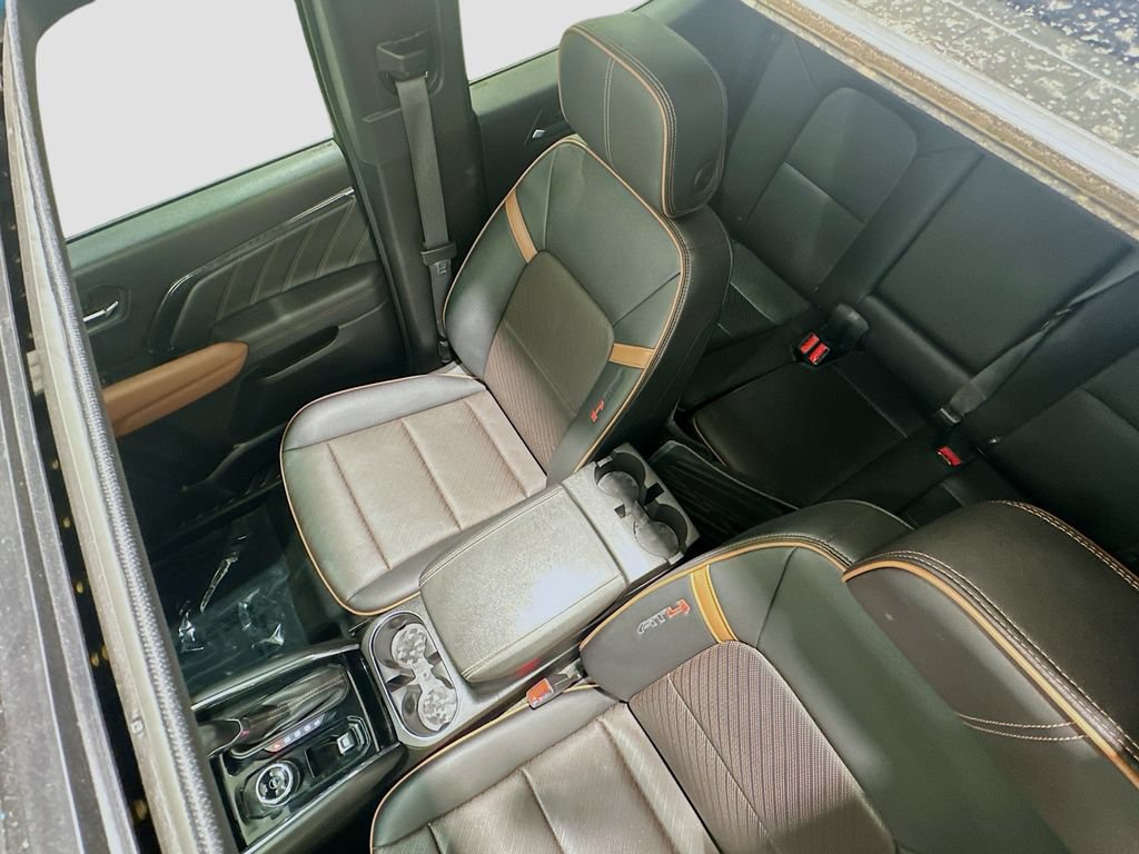 Used 2023 GMC Canyon AT4 w/ AT4 Premium Package AWD/4WD image 23