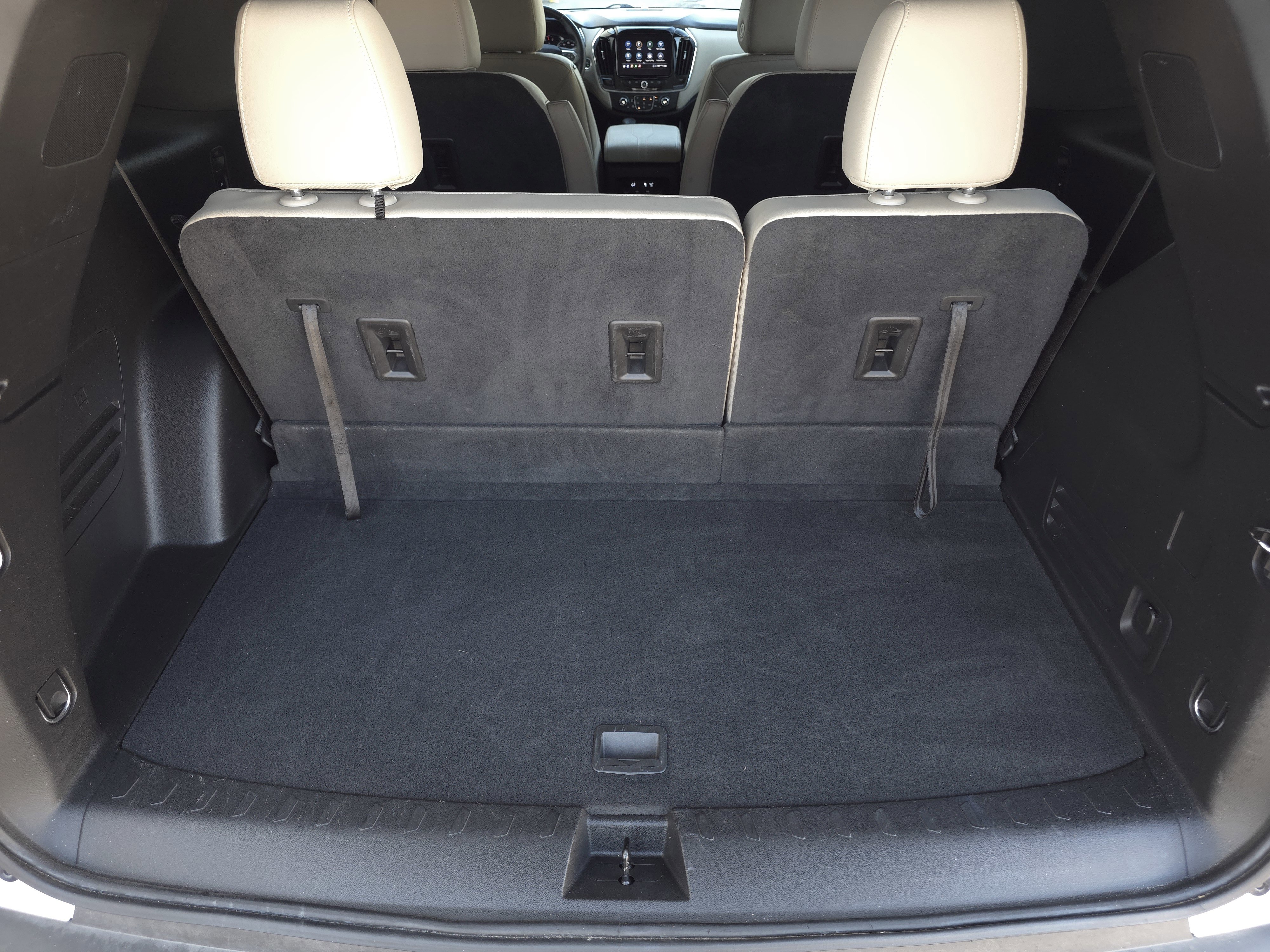 Used 2023 Chevrolet Traverse LT w/ LT Premium Package image 34