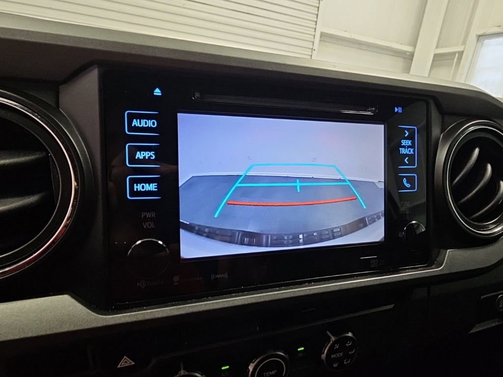 Used 2016 Toyota Tacoma TRD Off-Road w/ Towing Package AWD/4WD image 16