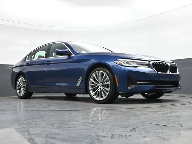 Used 2023 BMW 530i w/ Premium Package image 32