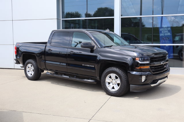 Used 2018 Chevrolet Silverado 1500 LT w/ All Star Edition AWD/4WD image 7