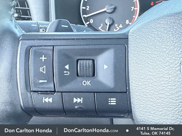 Used 2025 Nissan Rogue SV w/ SV Premium Package AWD/4WD image 38
