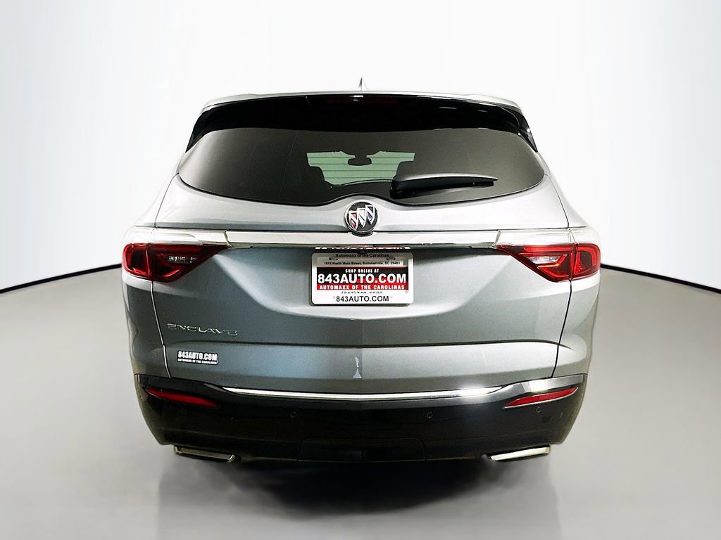 Used 2023 Buick Enclave Essence image 6