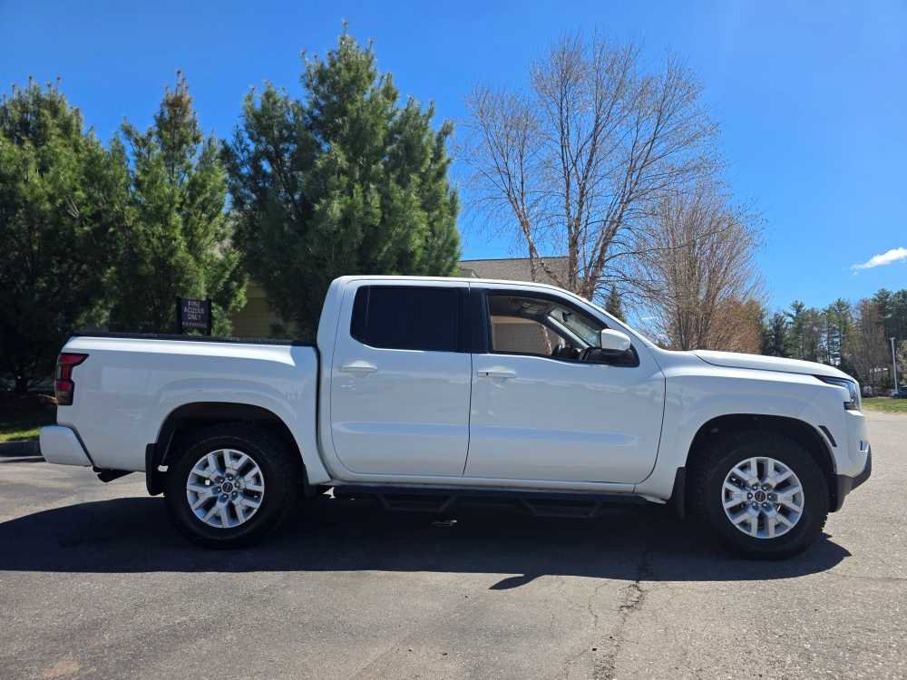 Used 2023 Nissan Frontier SV w/ SV Convenience Package RWD image 12
