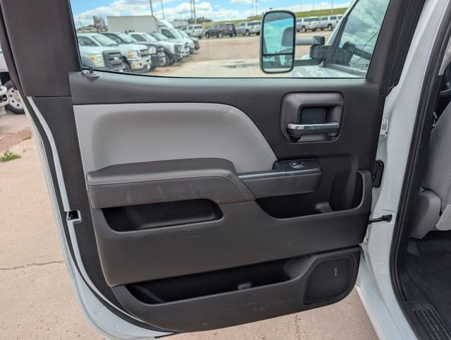 Used 2017 Chevrolet Silverado 3500 W/T AWD/4WD image 27