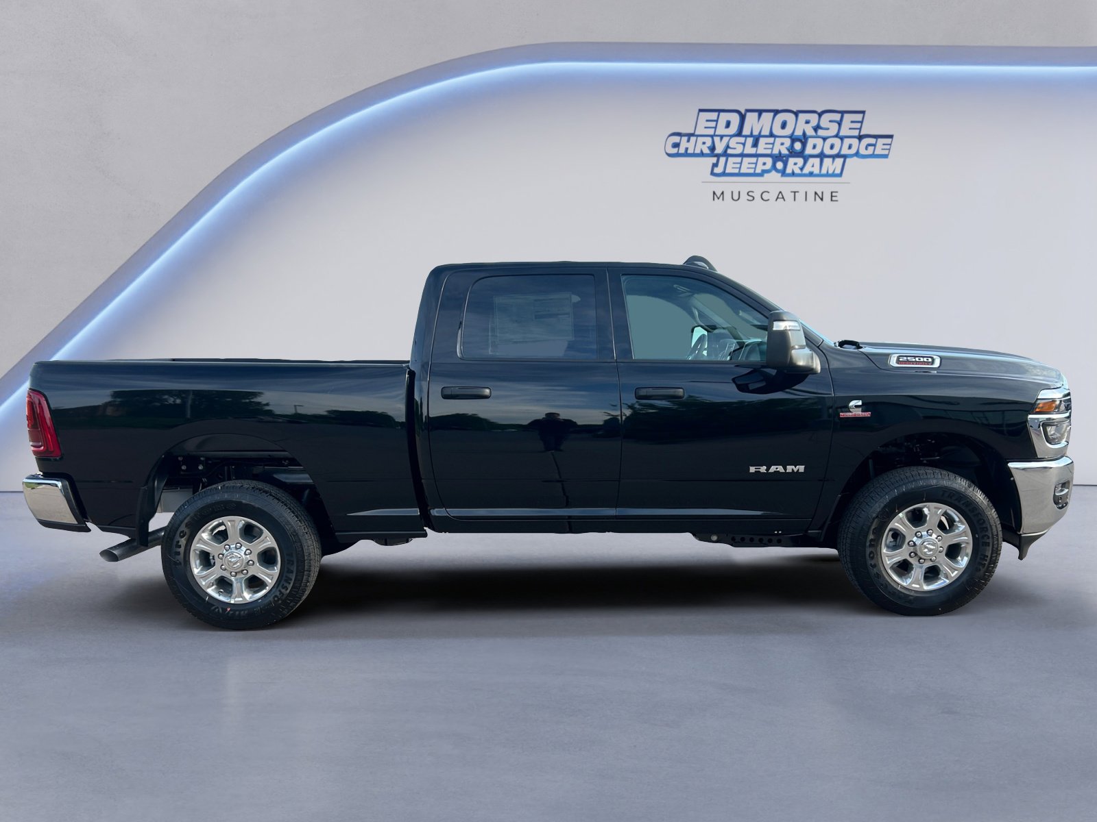 New 2026 RAM 2500 Big Horn AWD/4WD image 6