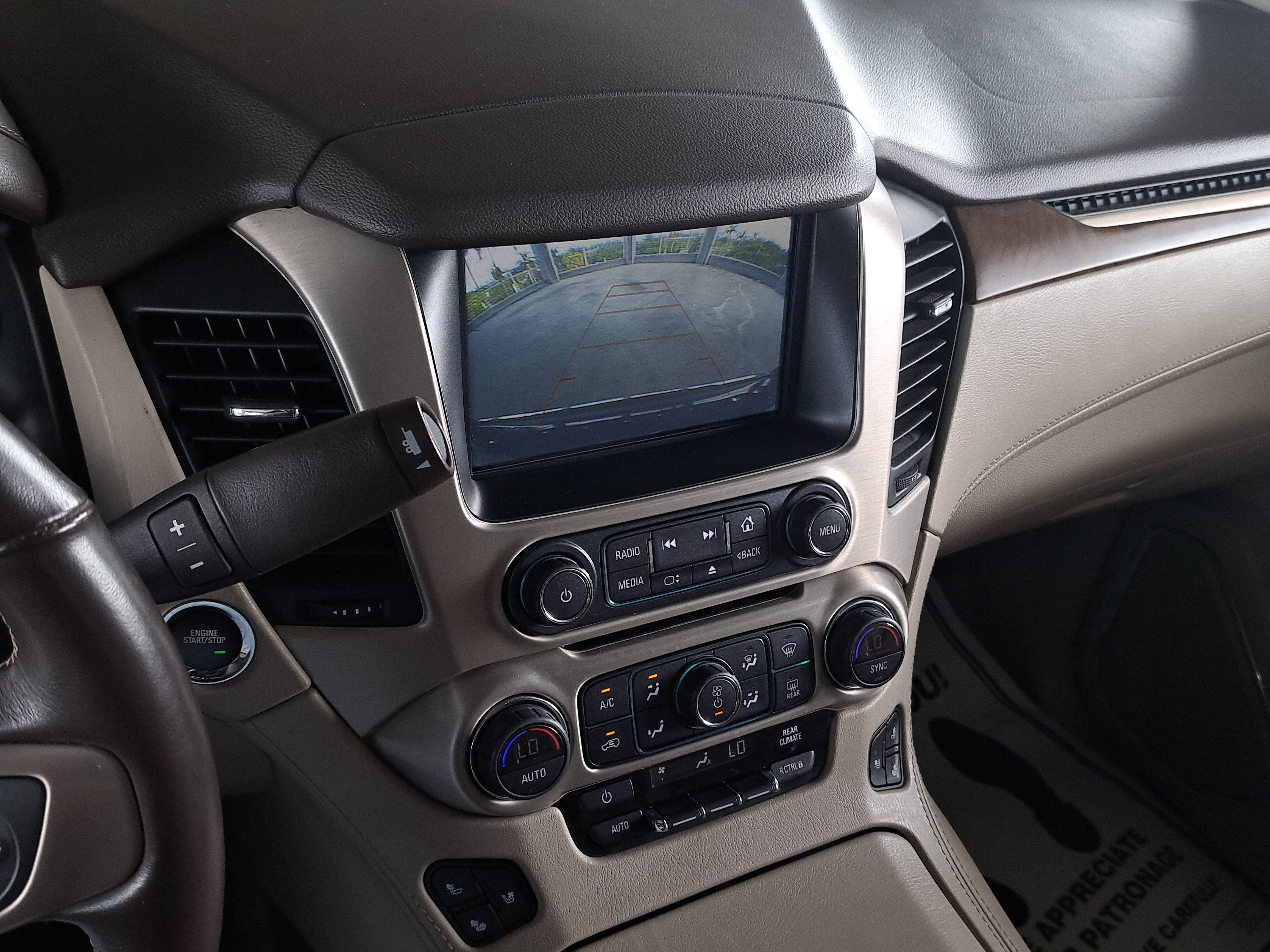 Used 2020 GMC Yukon Denali AWD/4WD image 27