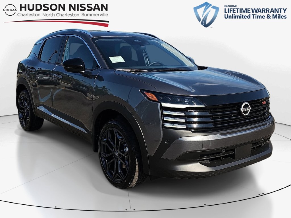 New 2027 Nissan Kicks SR w/ Cold Weather Package