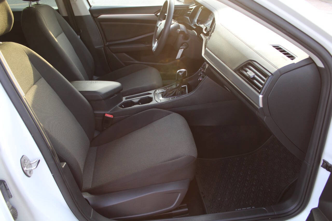 Used 2021 Volkswagen Jetta S image 8