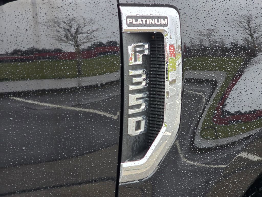 Used 2019 Ford F350 Platinum w/ Platinum Ultimate Package image 19