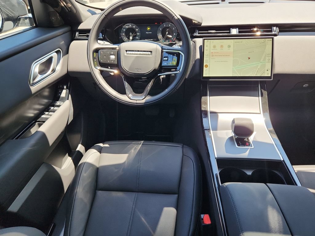 New 2026 Land Rover Range Rover Velar S AWD/4WD image 4