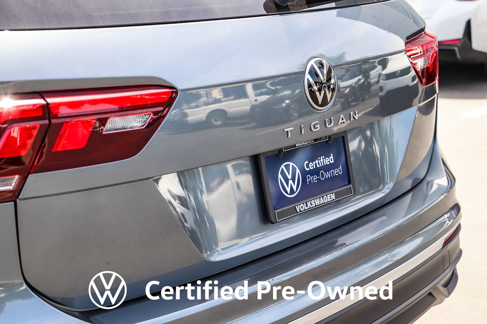 Used 2023 Volkswagen Tiguan S FWD image 11