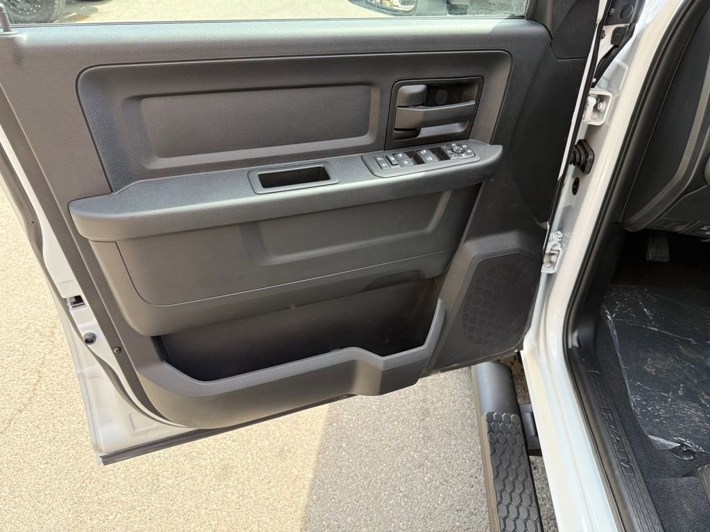 New 2026 RAM 2500 Tradesman w/ Safety Group AWD/4WD image 24