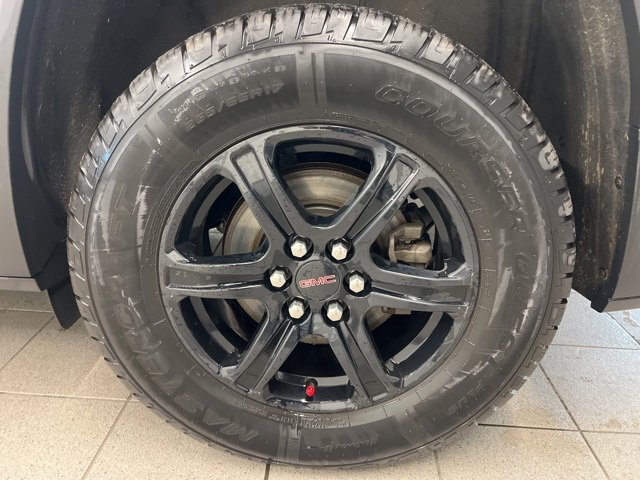 Used 2021 GMC Acadia AT4 w/ Trailering Package image 11