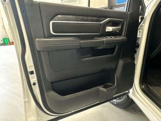 Used 2024 RAM 2500 Big Horn w/ Night Edition AWD/4WD image 28