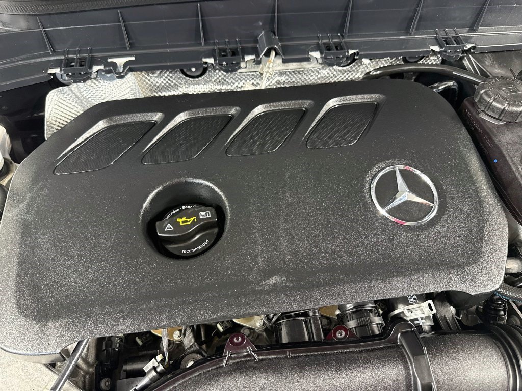 Used 2024 Mercedes-Benz GLB 250 image 37