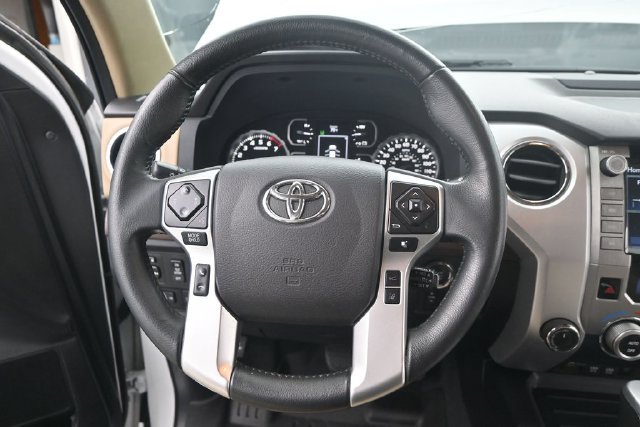 Used 2021 Toyota Tundra Limited AWD/4WD image 5