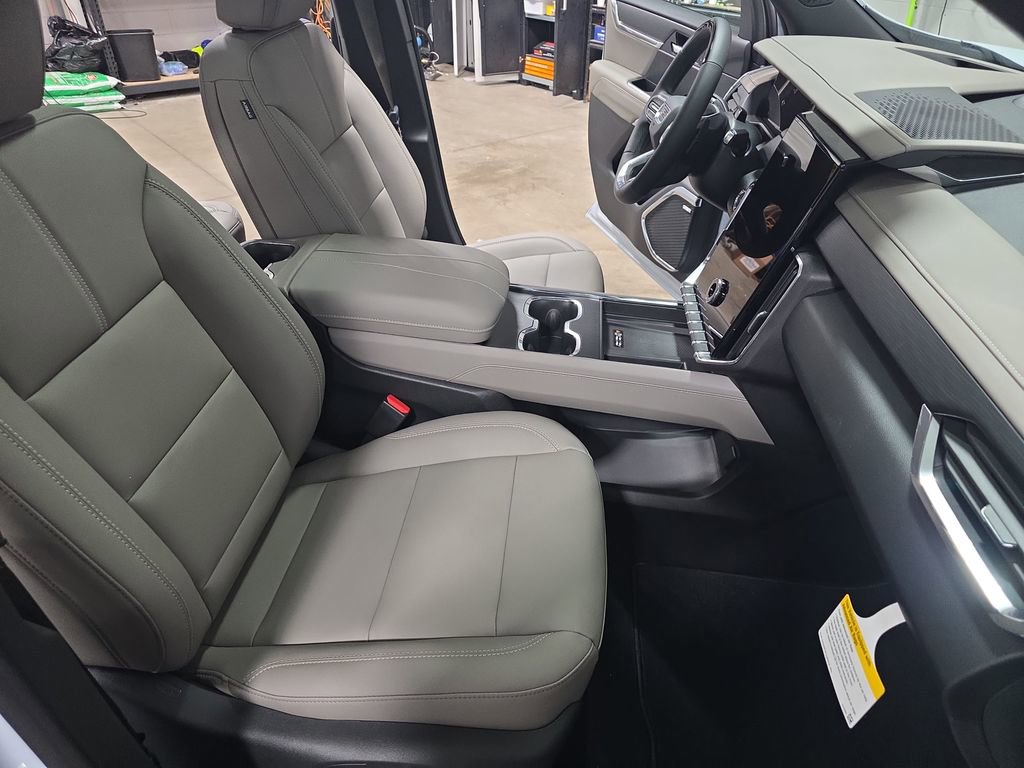 New 2026 GMC Acadia Elevation w/ Super Cruise Package image 10