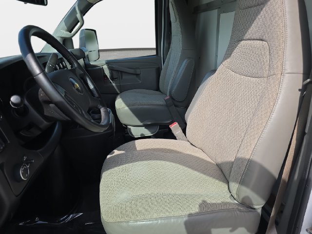 Used 2020 Chevrolet Express 3500 w/ Power Convenience Package RWD image 10
