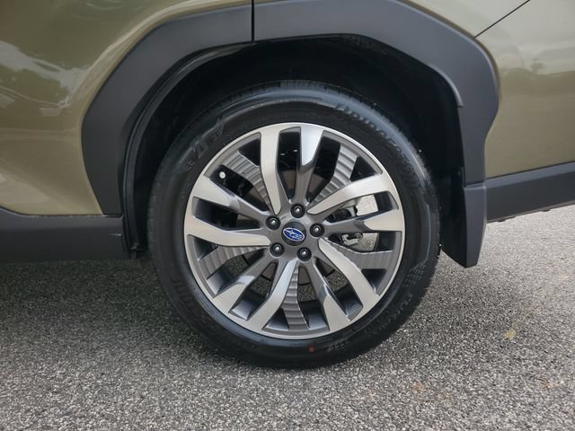 Certified 2025 Subaru Forester Touring w/ Popular Package - Touring AWD/4WD image 12