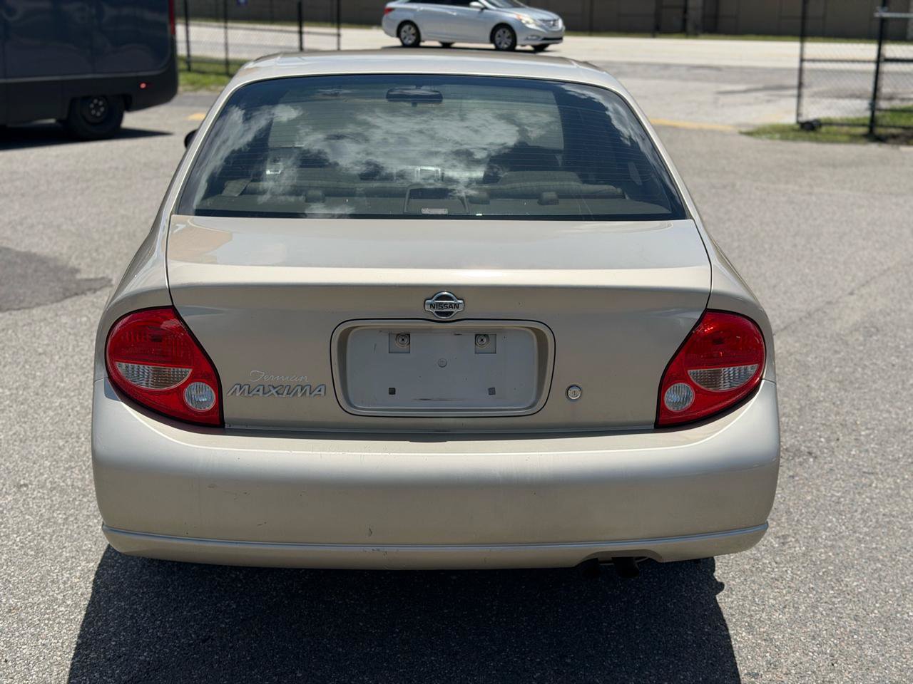 Used 2000 Nissan Maxima GXE FWD image 5