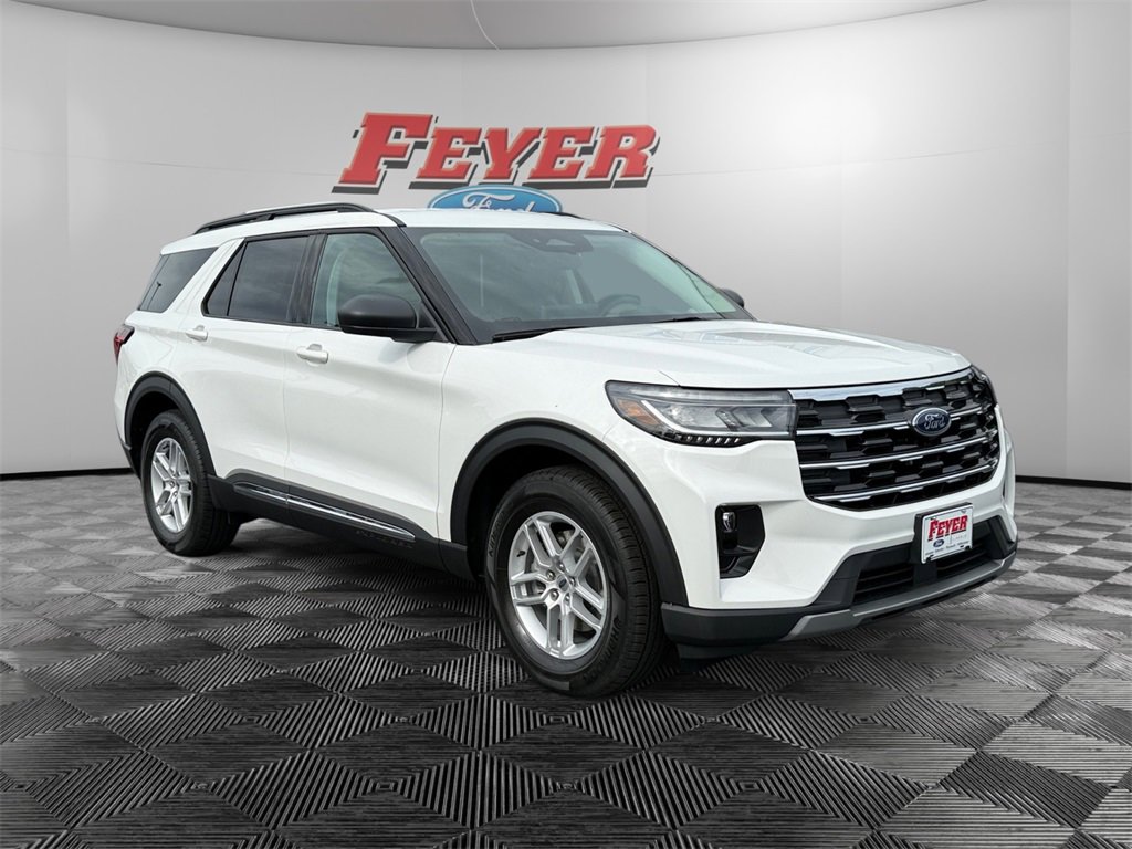 New 2025 Ford Explorer Active w/ Active Comfort Package image 3