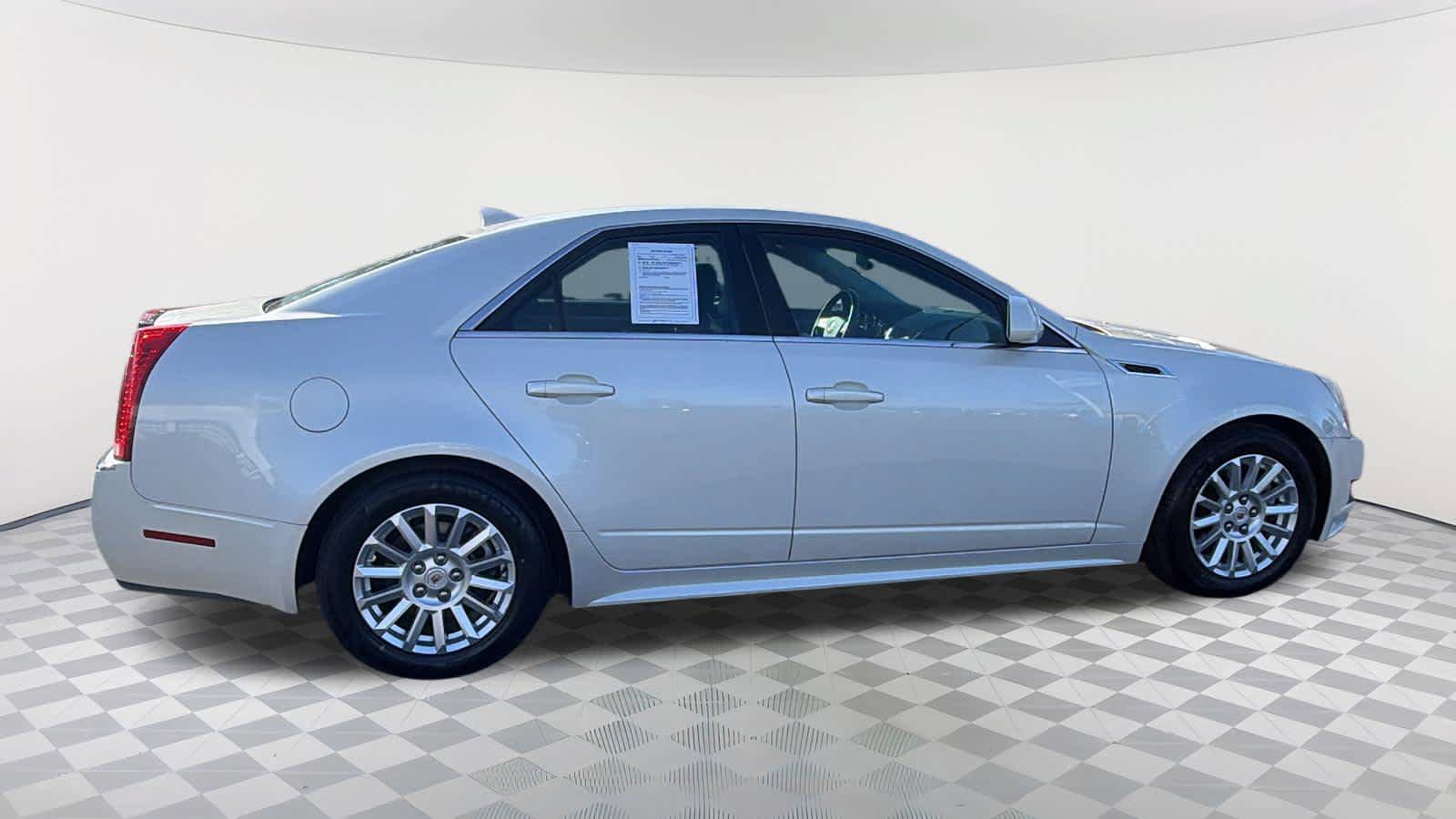 Used 2013 Cadillac CTS Luxury AWD/4WD image 4