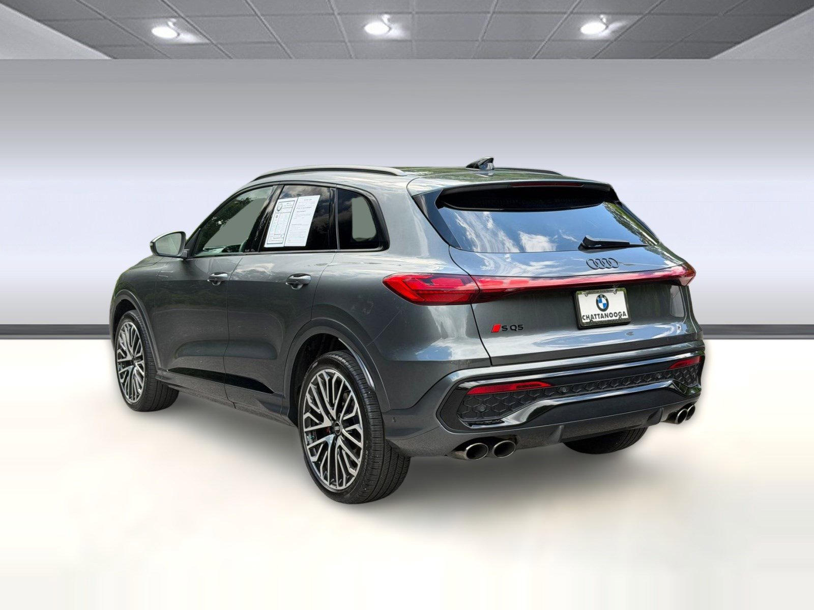 Used 2025 Audi SQ5 Prestige AWD/4WD image 3