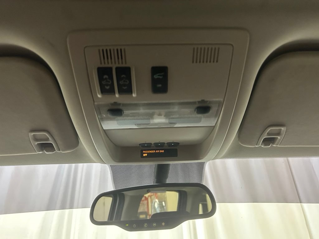 Used 2012 Chevrolet Suburban LTZ AWD/4WD image 19
