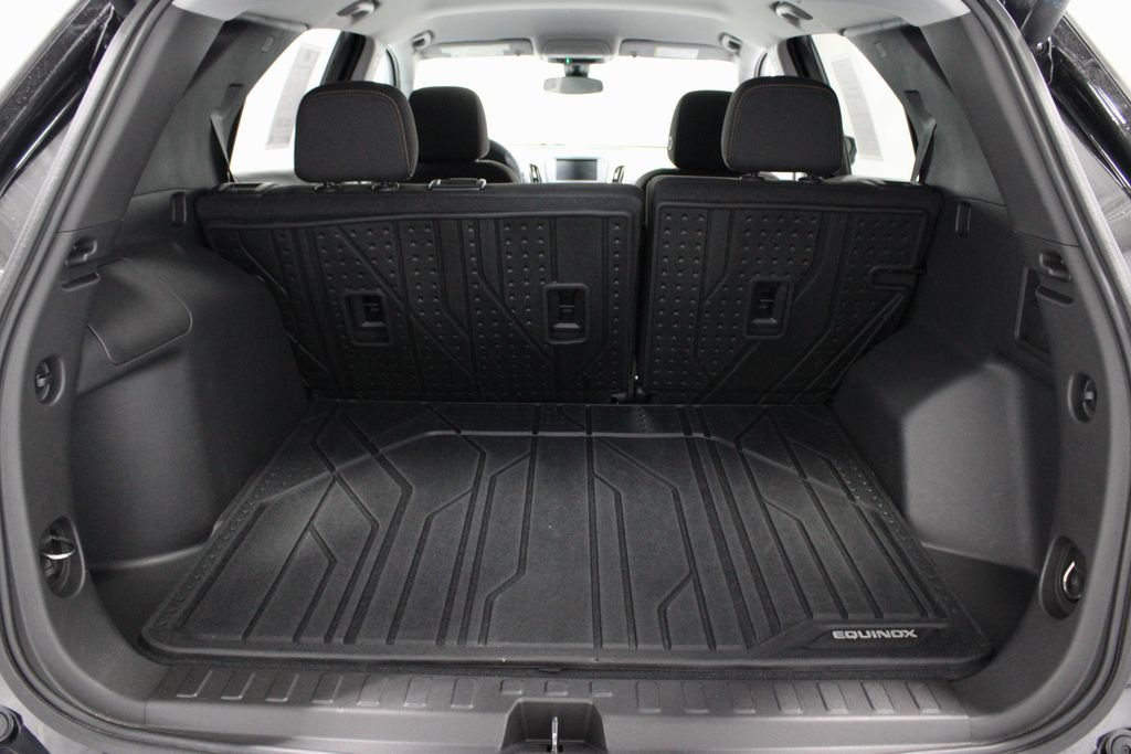 Used 2024 Chevrolet Equinox LT w/ LPO, Floor Liner Package FWD image 14