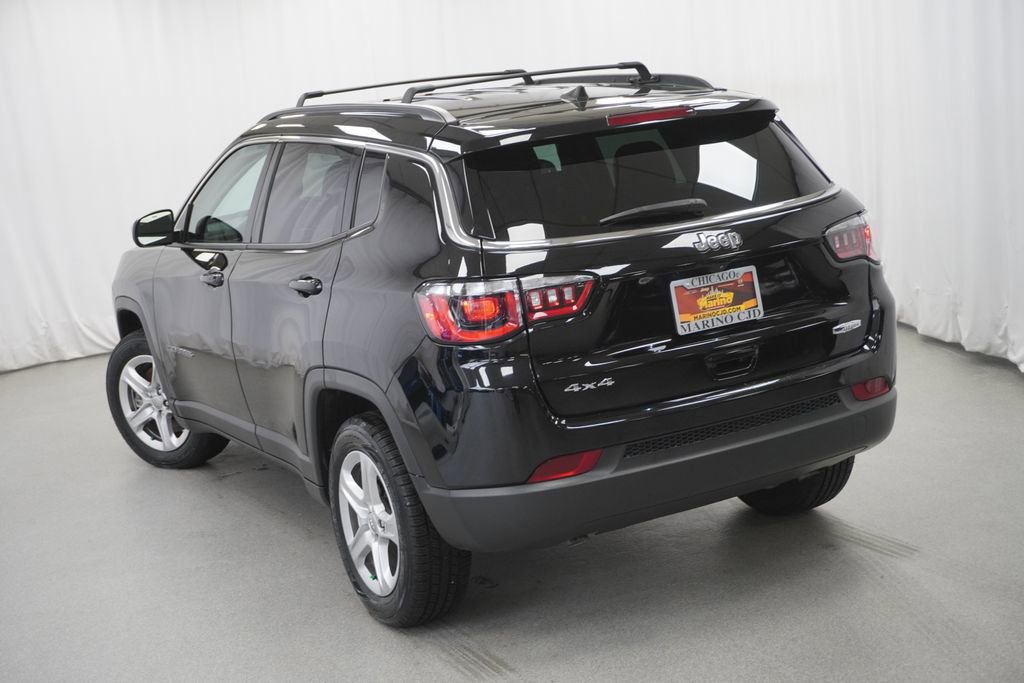 Certified 2023 Jeep Compass Latitude image 12