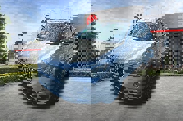 Used 2018 BMW X1 sDrive28i w/ Convenience Package image 2