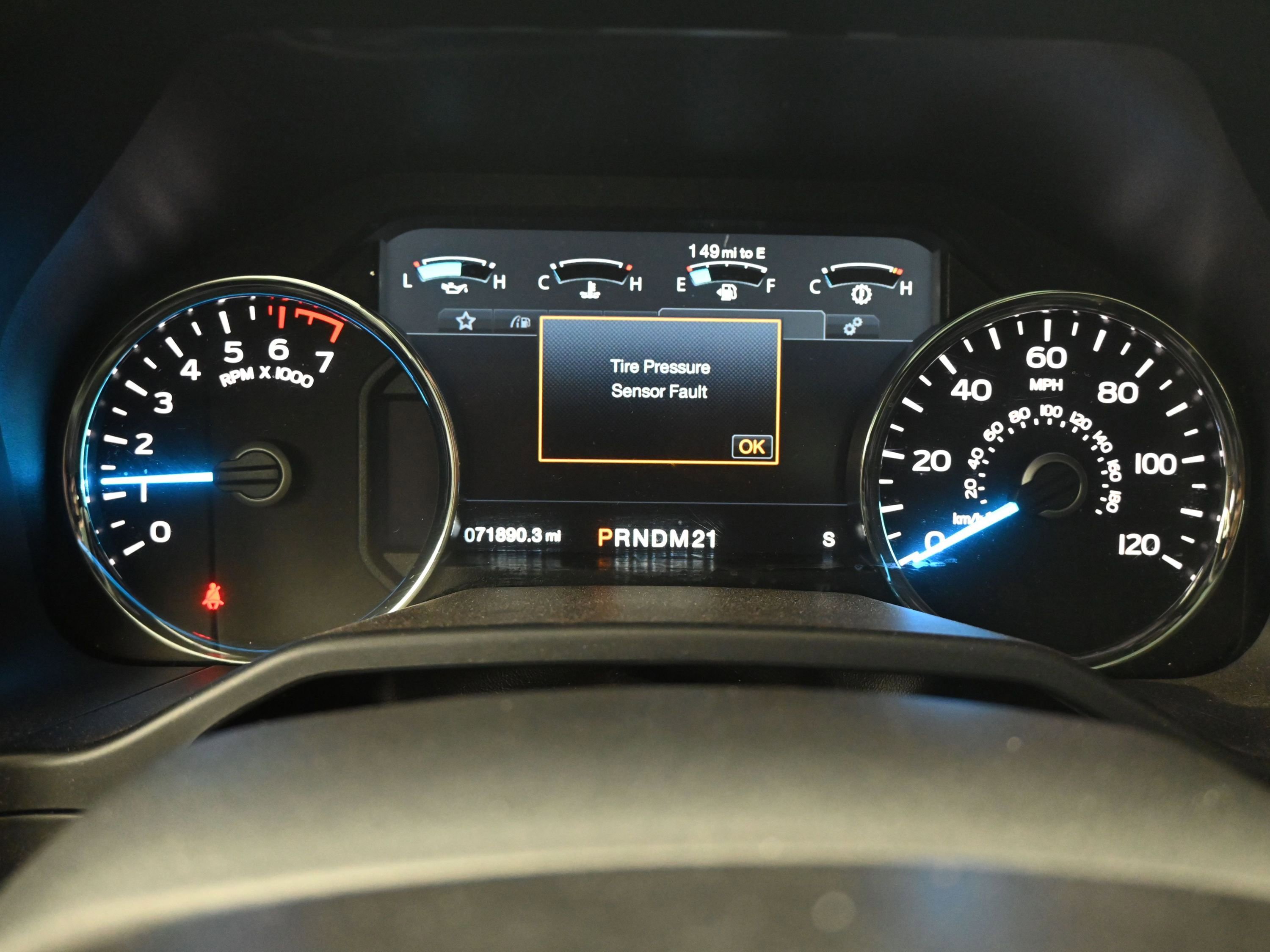 Used 2015 Ford F150 Platinum w/ Equipment Group 701A Luxury image 10