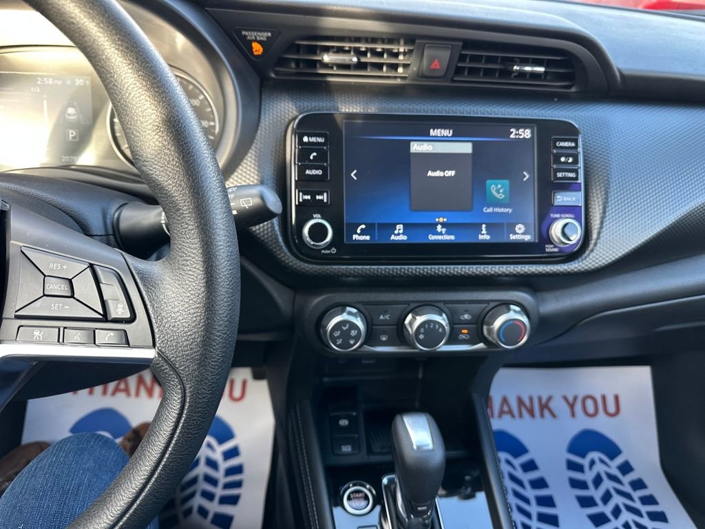 Used 2023 Nissan Kicks SV image 22