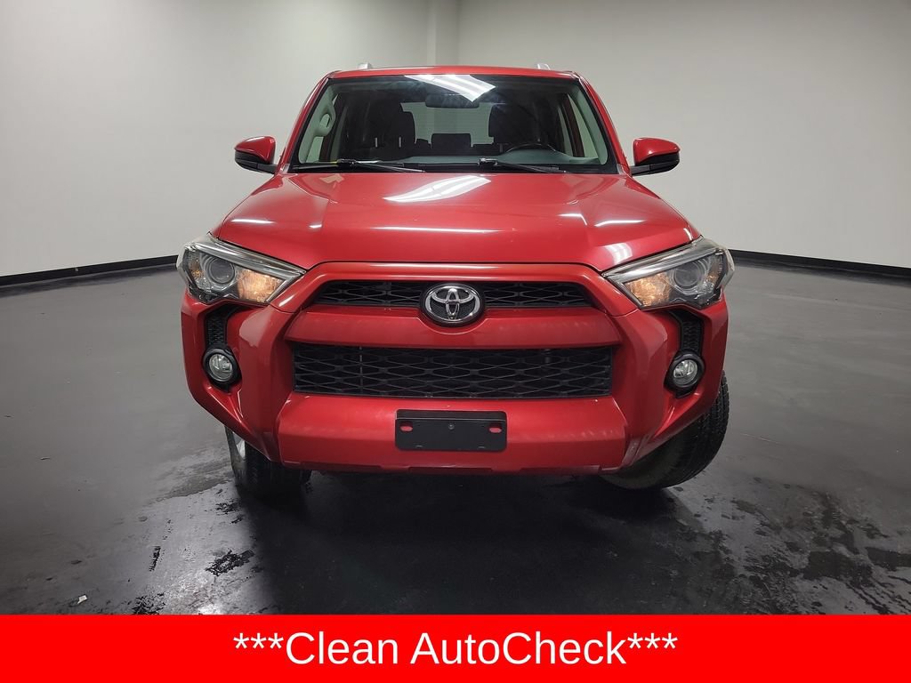Used 2017 Toyota 4Runner SR5 AWD/4WD image 2