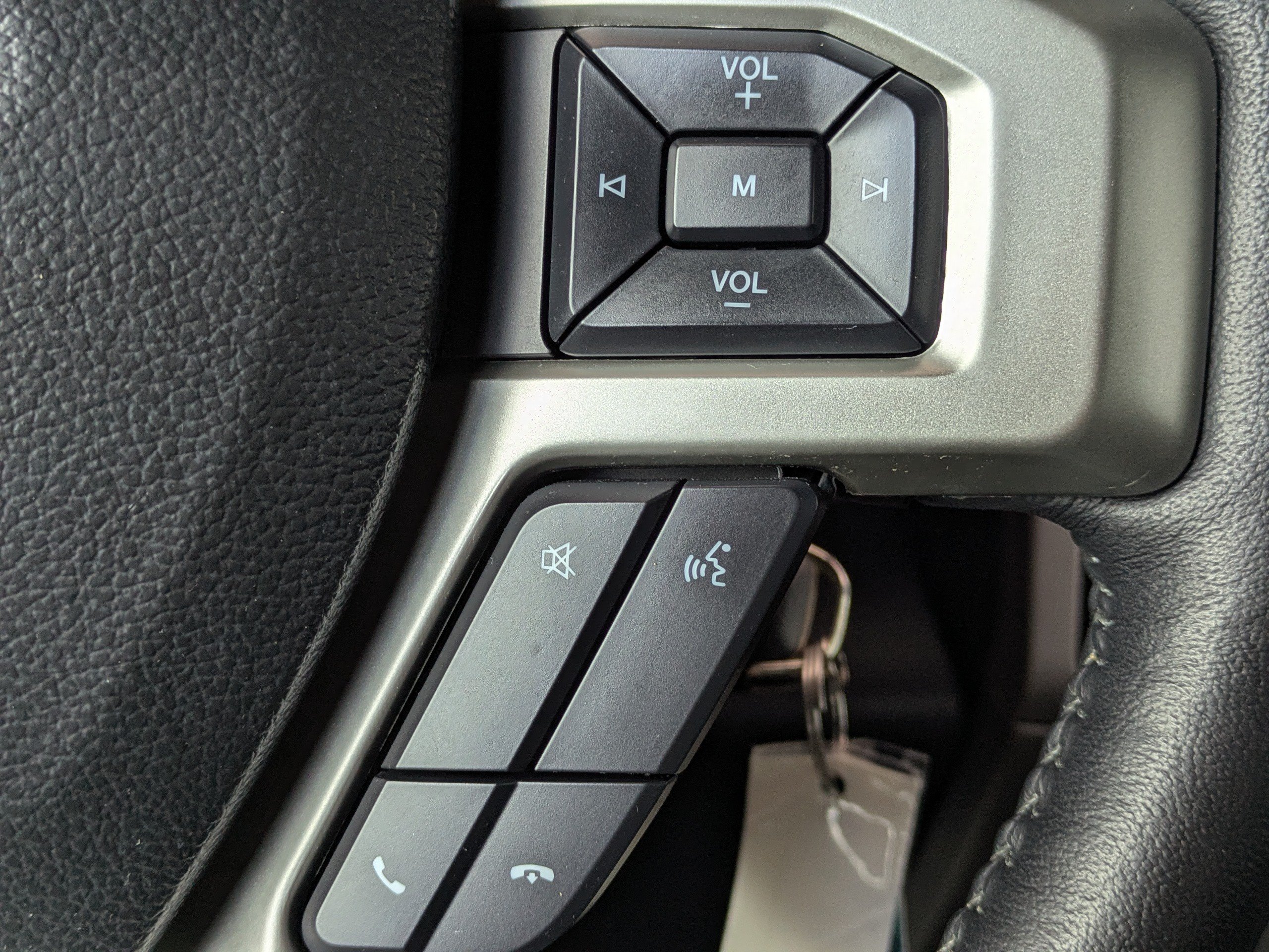 Used 2022 Ford F250 Lariat w/ Black Appearance Package AWD/4WD image 26