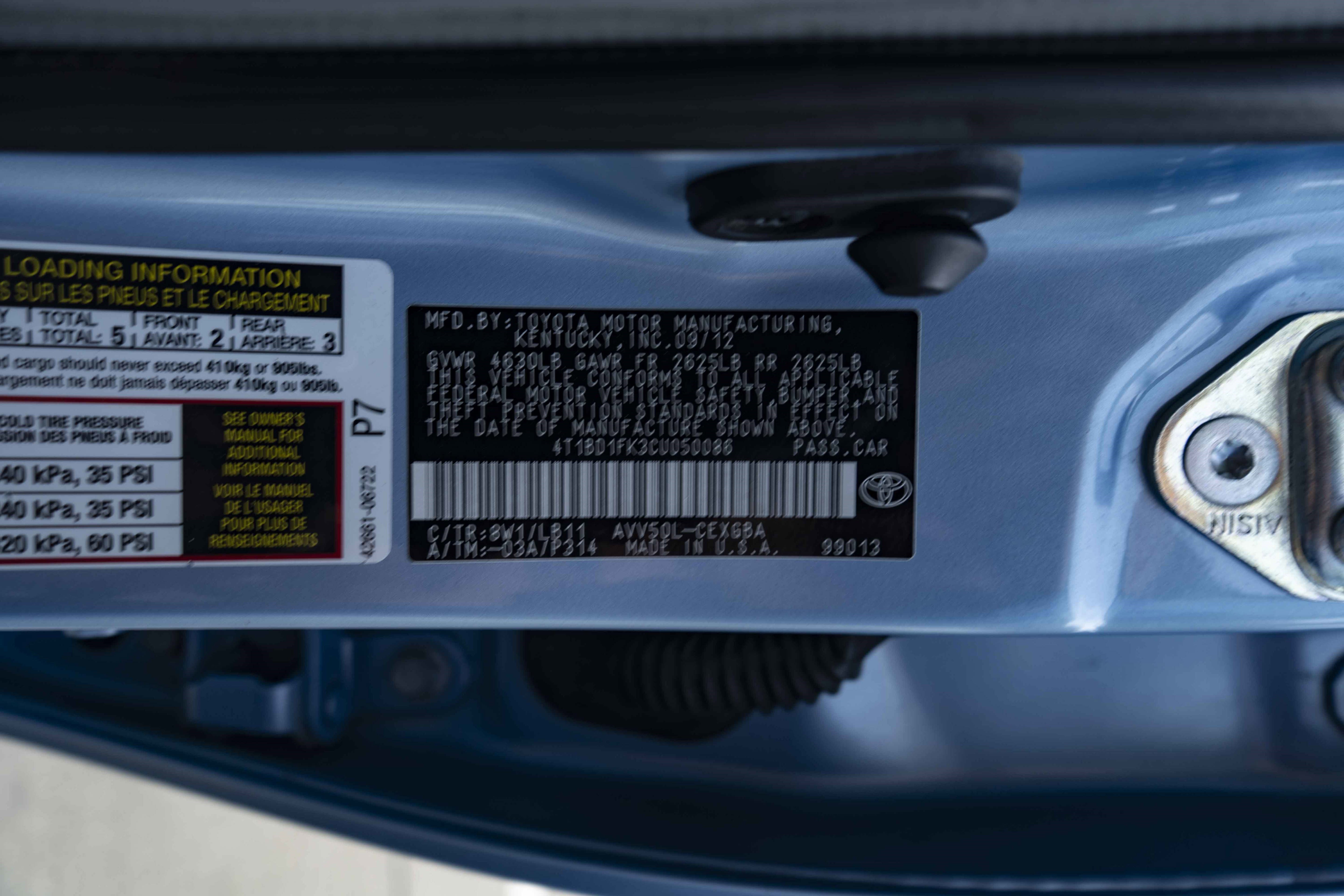 Used 2012 Toyota Camry XLE w/ Leather Pkg FWD image 45