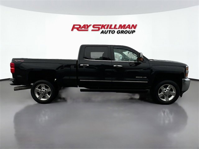 Used 2016 Chevrolet Silverado 2500 LTZ w/ Duramax Plus Package image 8